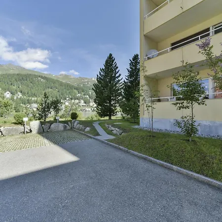 アパート Chesa Daniela B1 - *