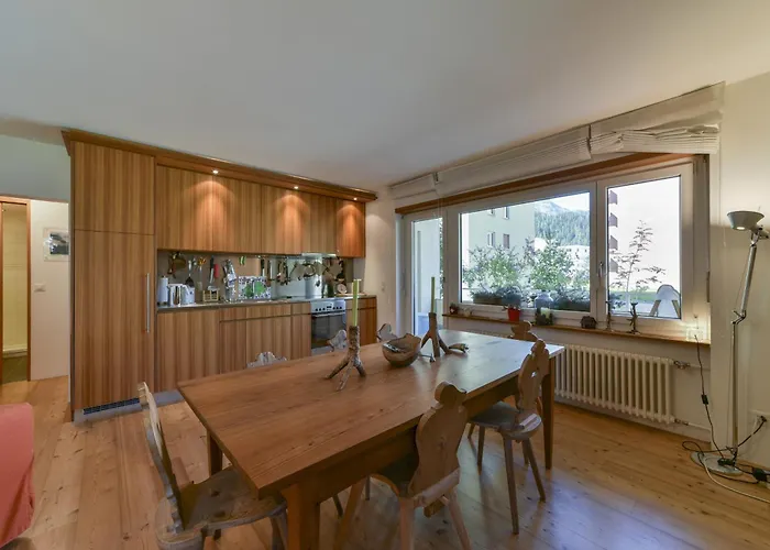 Chesa Daniela B1 - Apartamento *